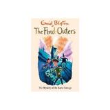 Find-Outers: The Mystery of the Burnt Cottage, editura Hachette Kids Hodder Children