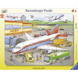 Puzzle mic aeroport, 40 piese - ravensburger