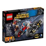 LEGO Super Heroes 76053 - Comics Recolta de spaima Scarecrow pentru 7 - 14 ani