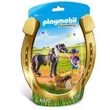 Playmobil Country - Set constructie cu figurine - Ingrijitor cu ponei si stelute, Varsta +4 ani