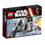 LEGO Star Wars - Pachet de lupta Ordinul Intai 75132 pentru 6-12 ani