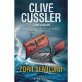 Zorii Semilunii - Clive Cussler, Dirk Cussler, editura Rao