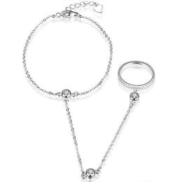 Bratara argint 925 rodiat cu inel reglabil cu zirconii swarovski crystal clear, glassideas