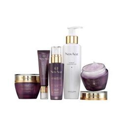 Set cadou tratament ultimate lift pentru femei, crema de zi 50 ml + crema de noapte 50 ml + ser lifting 30 ml + crema de ochi15 ml + gel curatare 2-in-1 150 ml, novage oriflame luxury