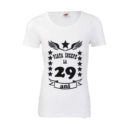 Tricou dama personalizat fruit of the loom, alb, viata incepe la 29 ani l