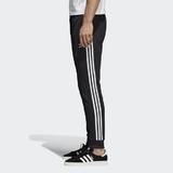 pantaloni-lungi-barbati-adidas-originals-sst-tp-cw1275-s-negru-2.jpg