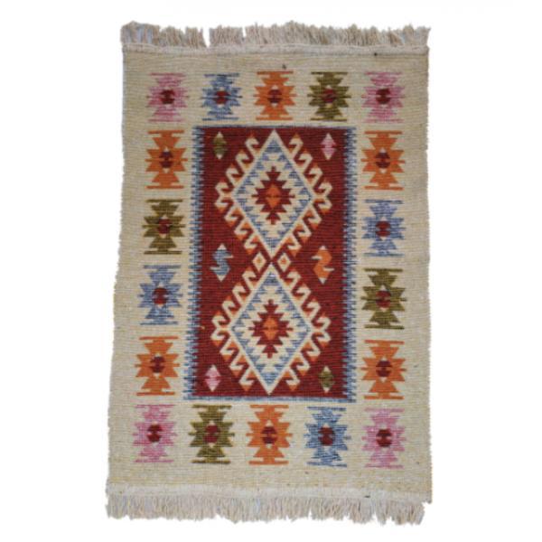Covor tesut cu model traditional, calitate superioara, 0,80 x 1,25 m - fabricat in romania