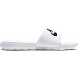 Slapi femei Nike Victori One CN9677-100, 35.5, Alb