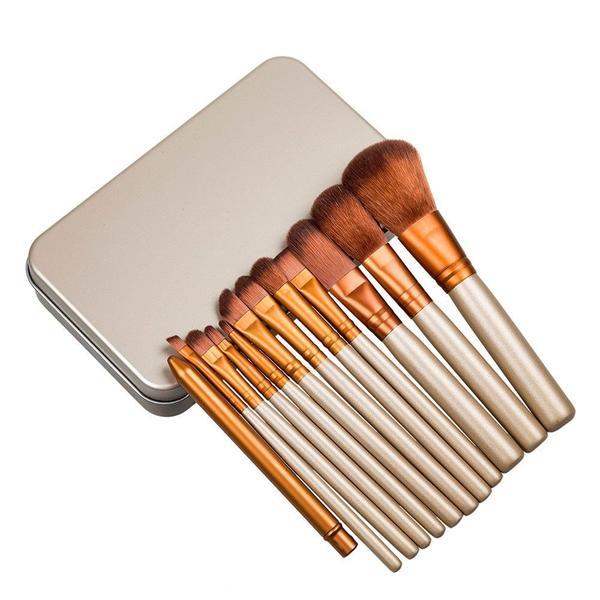 Set 12 pensule machiaj profesionale make-up pentru fond de ten, gene, mascara, contur, fard de obraji, pleoape, in cutie de metal esteto.ro imagine pret reduceri