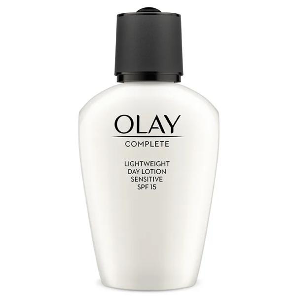 Lotiune hidratanta de zi pentru ten sensibil cu factor de protectie solara SPF15, Olay Complete Lightweight Day Lotion, 100ml