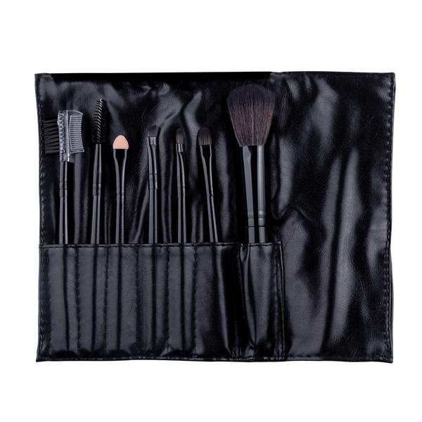 Set 7 pensule make-up cu husa neagra megaga