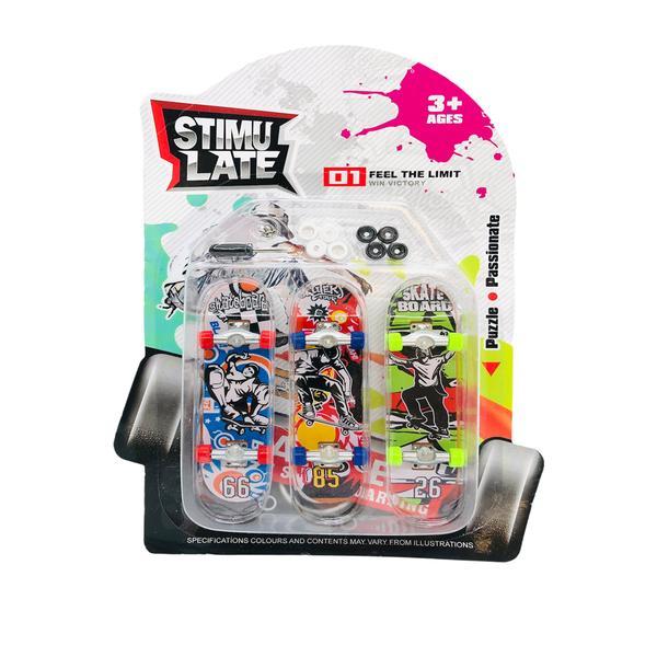 Set 3 mini skateboard de ghidat cu degetul pentru copii, finger sketeboard, dezvolta abilitatile cognitive control maini, cu piese de rezerva, multicolor