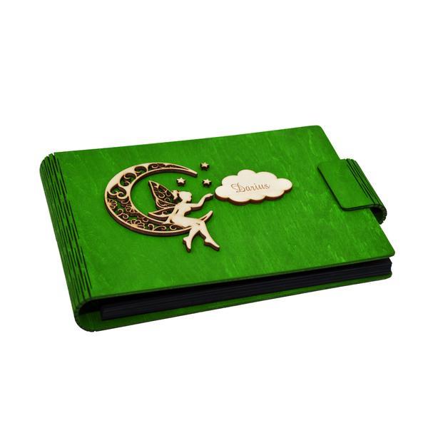 Album foto a5 personalizat, coperti din lemn, verde, piksel, guestbook, caiet amintiri pentru copii, zana pe luna