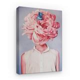 tablou-canvas-arta-moderna-femeie-cu-cap-de-cuib-de-colibri-din-bujor-roz-60-x-40-cm-3.jpg