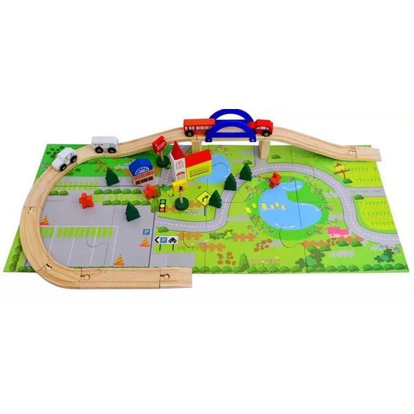 Circuit auto cu masinute, pietoni, semne de circulatie si decor din lemn - 40 piese, 7toys