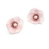 cercei-mici-eleganti-floare-roz-pal-handmade-zia-fashion-eva-4.jpg