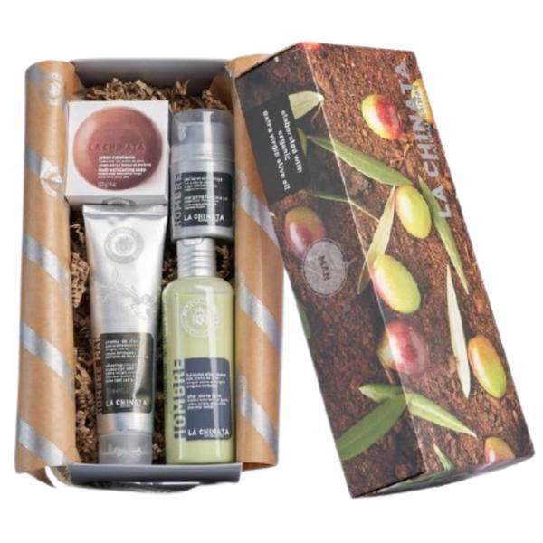 Set cadou men skin care, la chinata - crema pentru barbierit 150 ml + balsam aftershave 250 ml + sapun exfoliant 100 gr + gel facial energizant 50 ml
