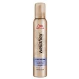 Spuma Pentru Volum cu Fixare Puternica - Wella Wellaflex Mousse 2 Day Volume Strong Hold, 200 ml