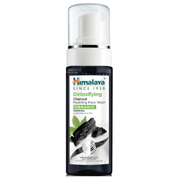 Spuma Detoxifianta pentru Curatarea Fetei cu Extract de Carbune – Himalaya Detoxifying Charcoal Foaming Face Wash, 150 ml 150