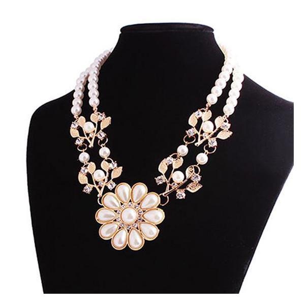 Colier elegant auriu efb cu brosa   perle