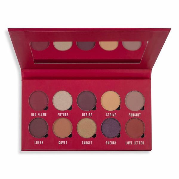 Paleta fard de ochi be passionate about eyeshadow palette, makeup revolution, 10x 1.3g