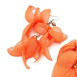 cercei-lungi-voluminosi-portocalii-cu-frunze-din-voal-miruna-zia-fashion-4.jpg