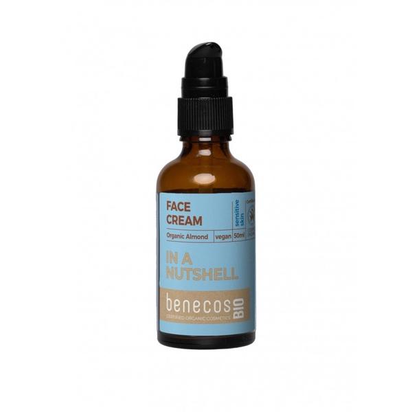Crema Hidratanta cu Migdale pentru Ten Sensibil - In A Nutshell Benecos Bio, 50 ml