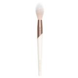 Pensula pentru Aplicarea Iluminatorului - EcoTools Luxe Soft Highlight Brush, 1 buc