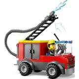 lego-city-statia-si-masina-de-pompieri-60375-5.jpg