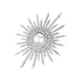 Brosa Anna, in forma de raze, cu montura argintie, decorata cu zirconiu si perla - Colectia Celebration