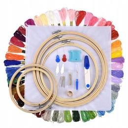 kit-profesional-de-broderie-50-fire-colorate-5-cercuri-bambus-30-ace-alte-accesorii-marca-ssmedia-1.jpg
