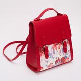 rucsac-cu-catarame-si-flori-rosii-3.jpg