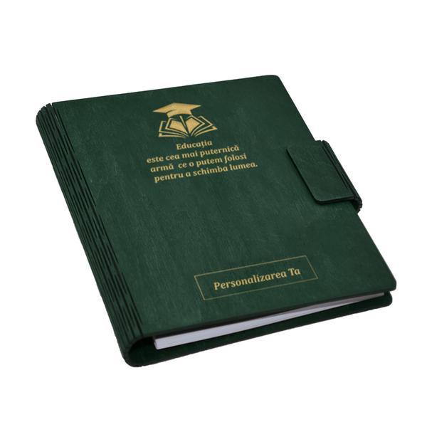 Agenda A5 din lemn personalizabila, verde, Piksel, Educatie, Absolvire, Profesori, Invatatori, 100 pagini