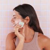 exfoliant-facial-solid-cu-samburi-de-caisa-si-ulei-de-migdale-dulci-bio-28-g-2.jpg