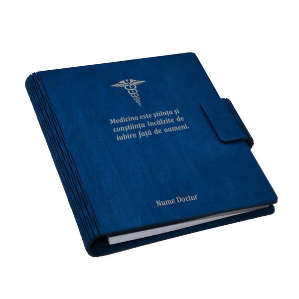 Agenda A5 din lemn personalizabila, albastru, Piksel, Medicina, Doctor, asistenta, 100 pagini