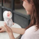 mini-ventilator-portabil-3-in-1-vitammy-dream-mist-mirror-functie-de-pulverizare-fina-lampa-cu-oglinda-integrata-snur-pentru-gat-incarcare-usb-alb-2.jpg
