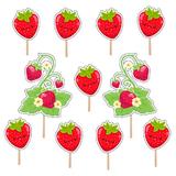 Set accesorii brioșe/ tort, 30 buc, tematica Capsune, Photo Paper Glossy
