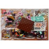 set-de-constructie-labubu-micul-orasel-4-in-1-taverna-213-piese-3.jpg
