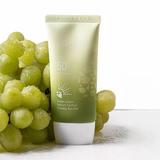 gel-solar-racoritor-pentru-controlul-porilor-cu-struguri-verzi-spf50-frudia-green-grape-sebum-control-cooling-sun-gel-spf50-50-g-1759835510953-2.jpg