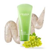 scrub-exfoliant-pentru-controlul-porilor-cu-struguri-verzi-frudia-green-grape-pore-control-scrub-cleansing-foam-145-ml-1759903978279-1.jpg