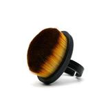perie-de-praf-pe-deget-negru-5.jpg
