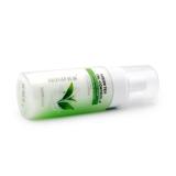 spum-de-cur-are-mond-sub-pentru-cur-are-profund-i-controlul-sebumului-ceai-verde-120-ml-4.jpg