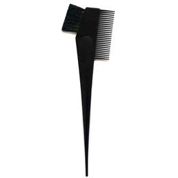 Perie pentru Vopsit cu Pieptan - Wella Professional Color ID Brush with Comb